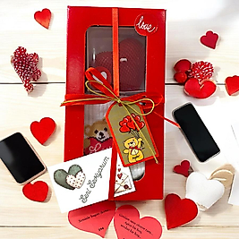 SEVGİLİLER GÜNÜ ÖZEL ÇORAP VE KALP MUM HEDİYE SETİ