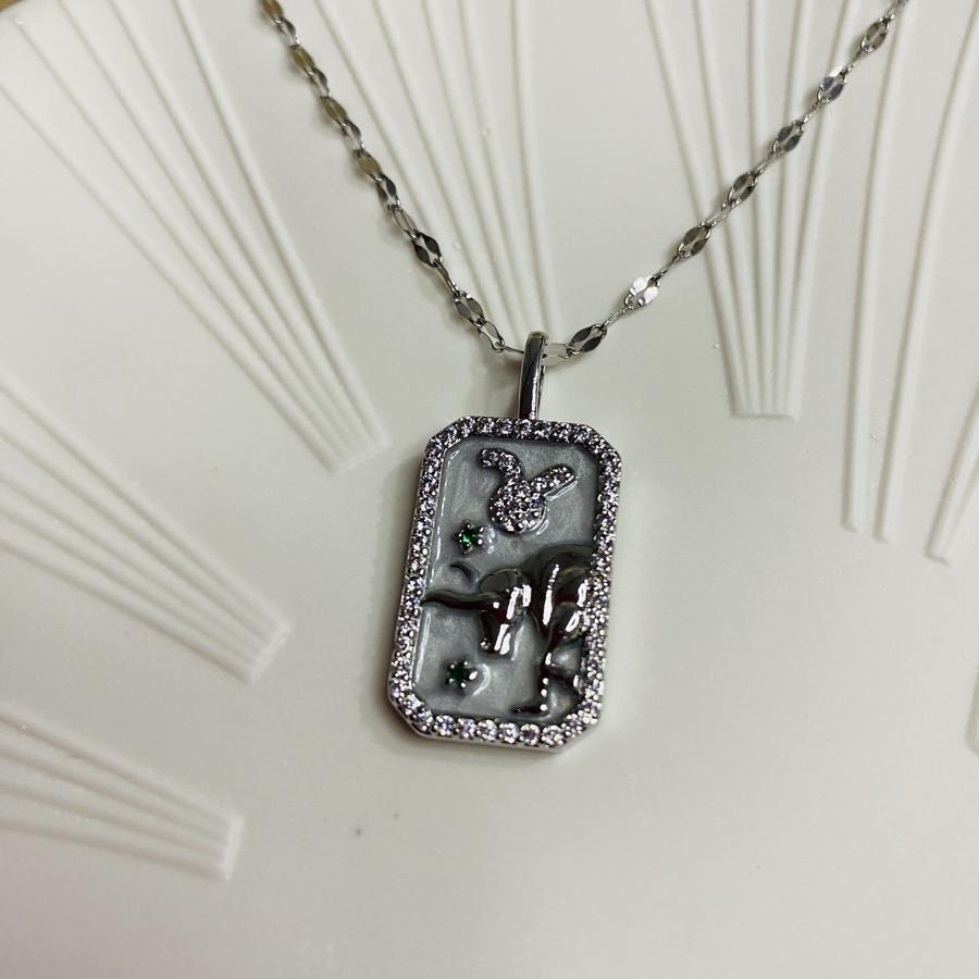 BOĞA BURCU BAYAN ÇELİK KOLYE