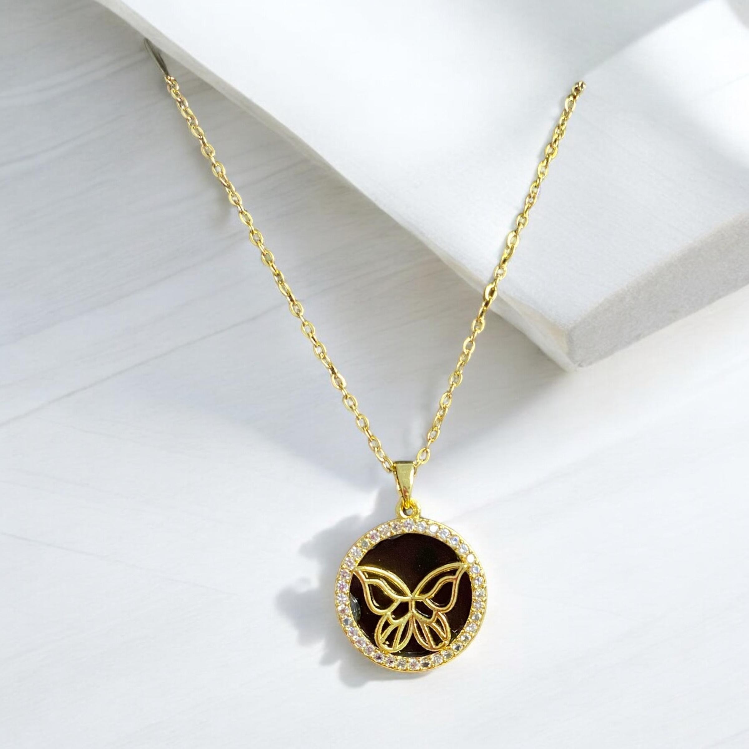 BAYAN ÇELİK KELEBEK DETAYLI  KABARTMALI  KOLYE