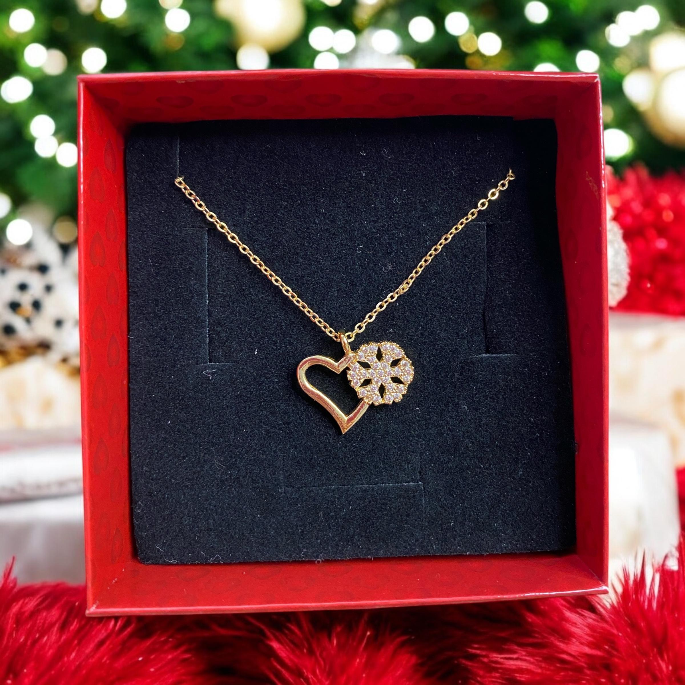 BAYAN KALP VE KAR TANELİ ZARİF BİJUTERİ KOLYE